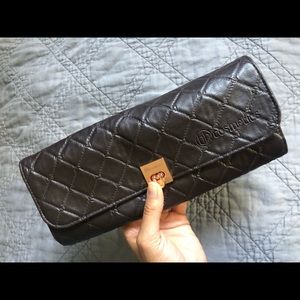 BH cosmetics brush case